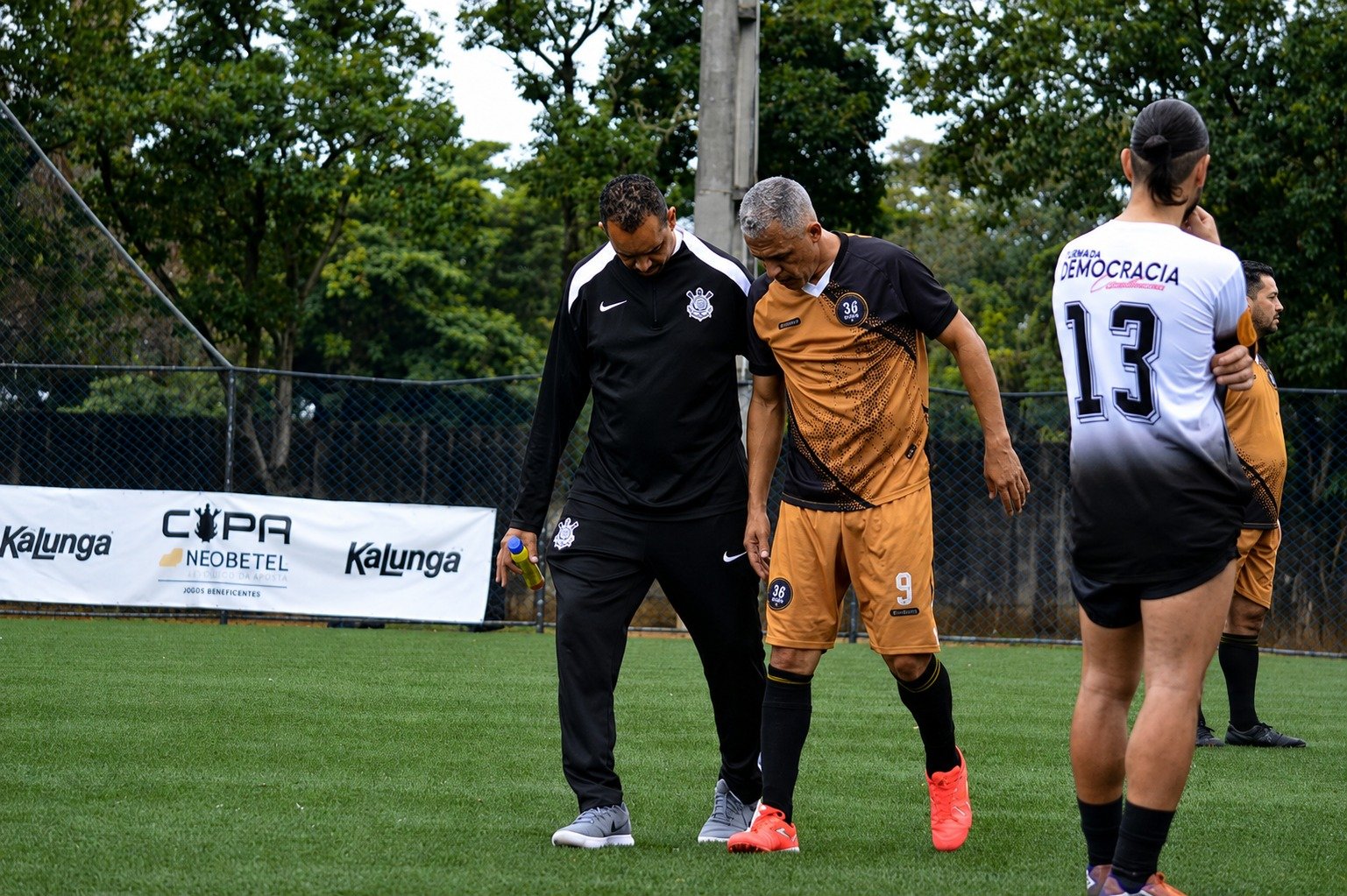 Atendimento na Lateral do Campo